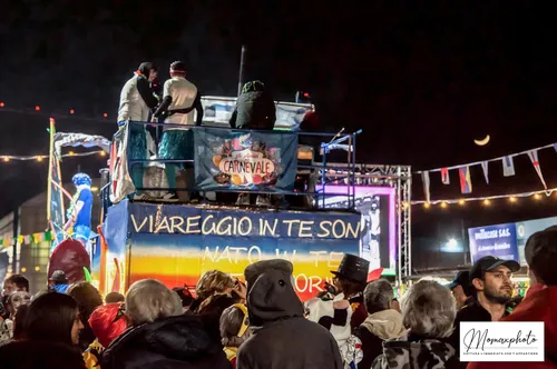 Carnevaldarsena 2024 - Volontari nelle cucine popolari del rione 2024 - Foto Momax Studio (https://momaxphoto.com/)