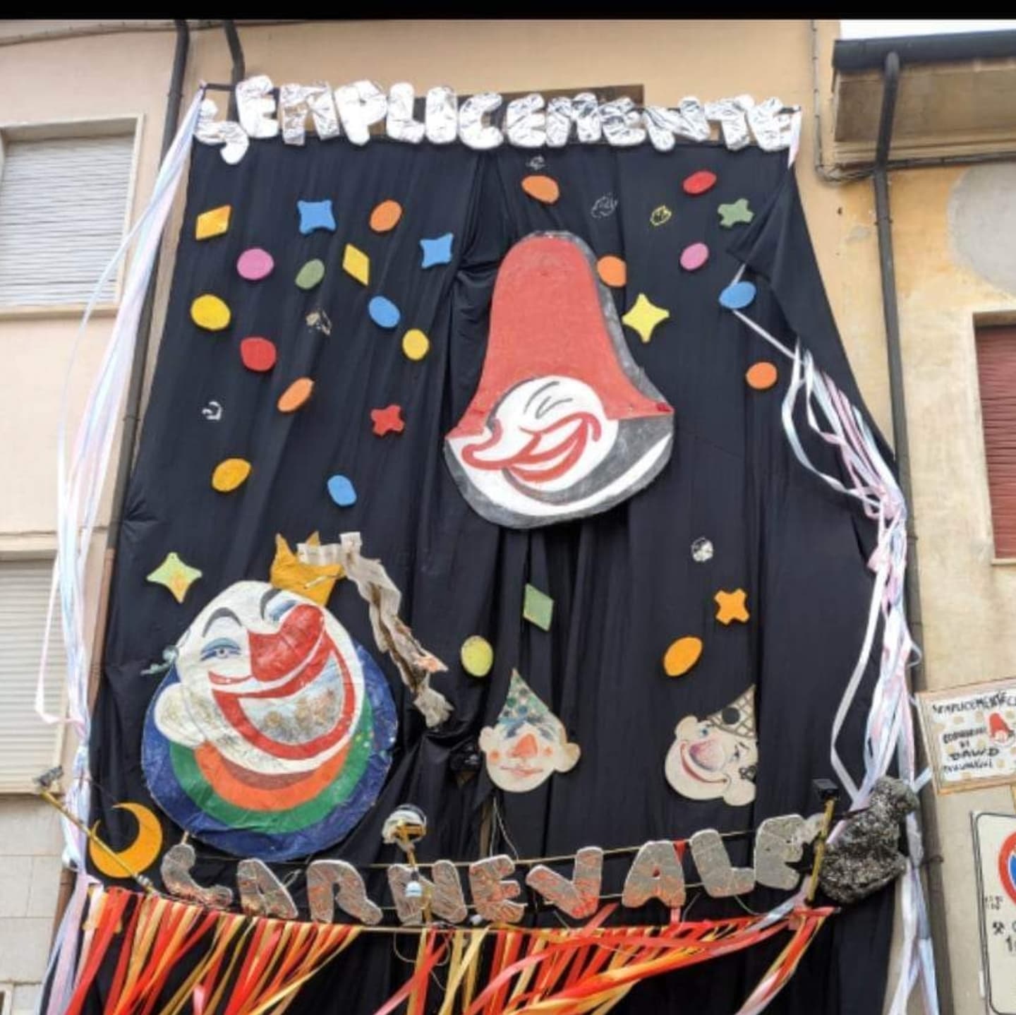 Popolo al di qua ed al di là...