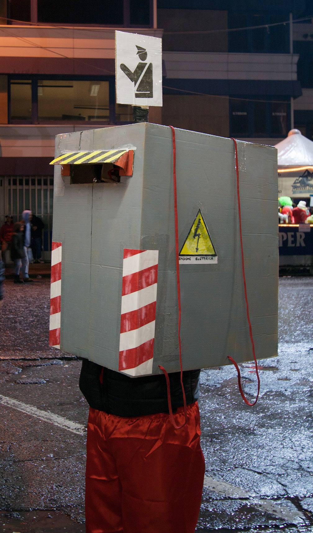 Basta gattini, condividi anche tu un autovelox