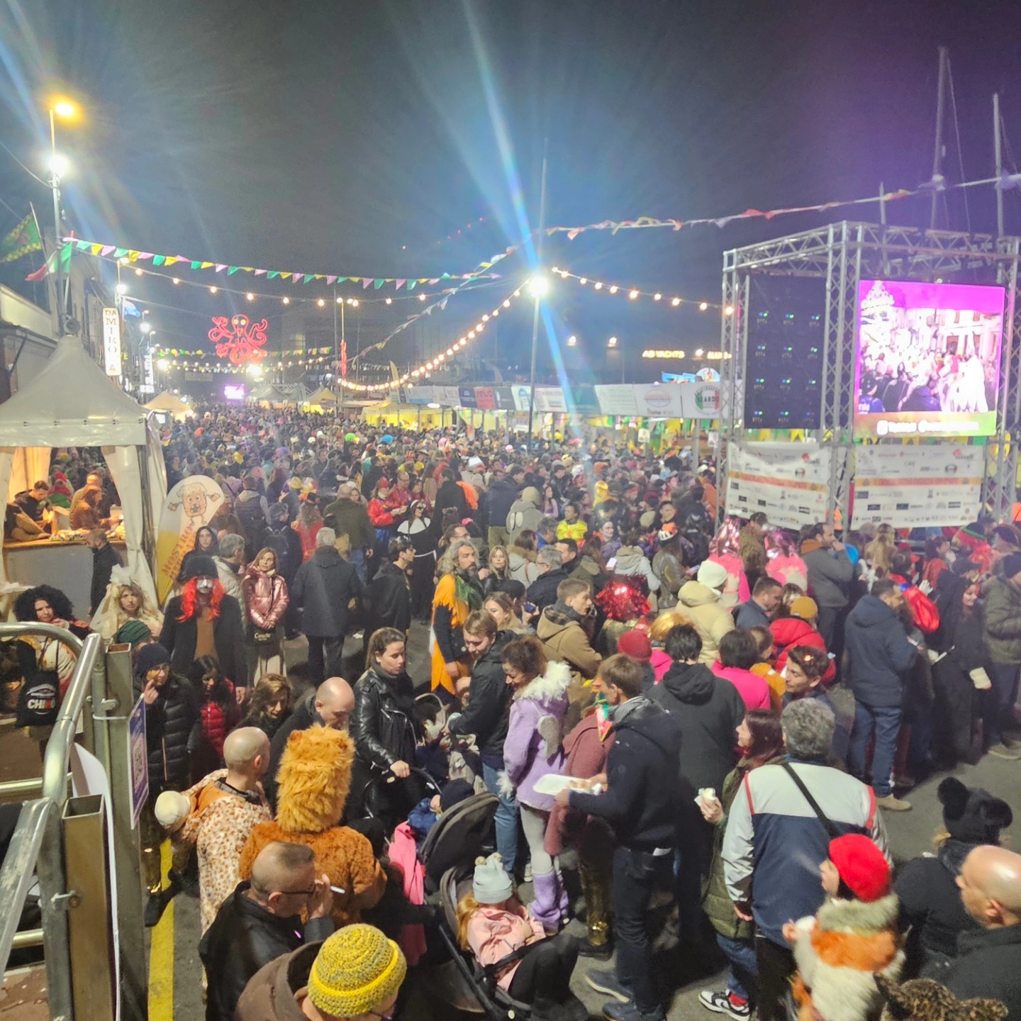 Ore 19.46 buon martesabato di chiusura dal carnevaldarsena.