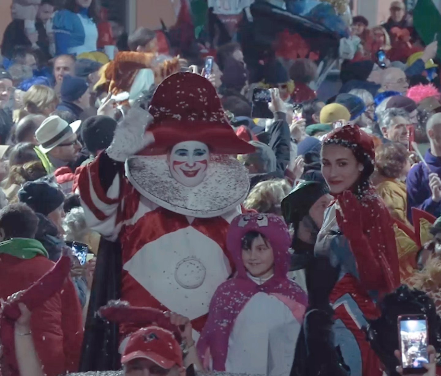 Questa sera inizia ufficialmente il viaggio del carnevale…