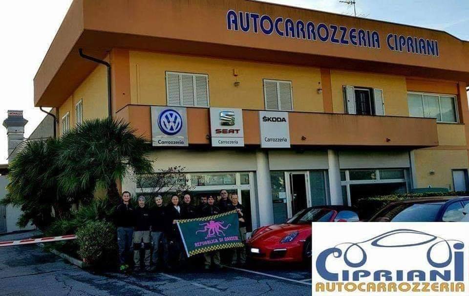 @[100063807558838:2048:Autocarrozzeria Cipriani SRL]